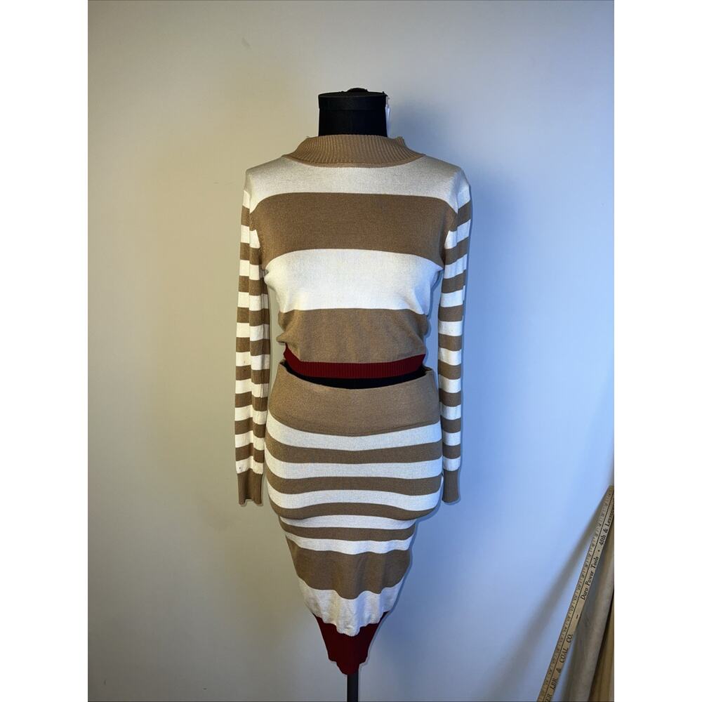 Love By Chesley‎ Skirt And Top Matching Sweater Outfit Large Tan Cream Stretch